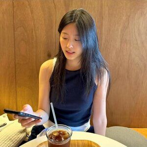 Meet your Posher, Mishell